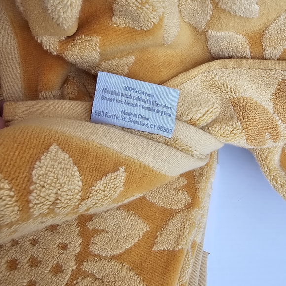 CARO Bath Towel Set 4 piece - Picture 7 of 16